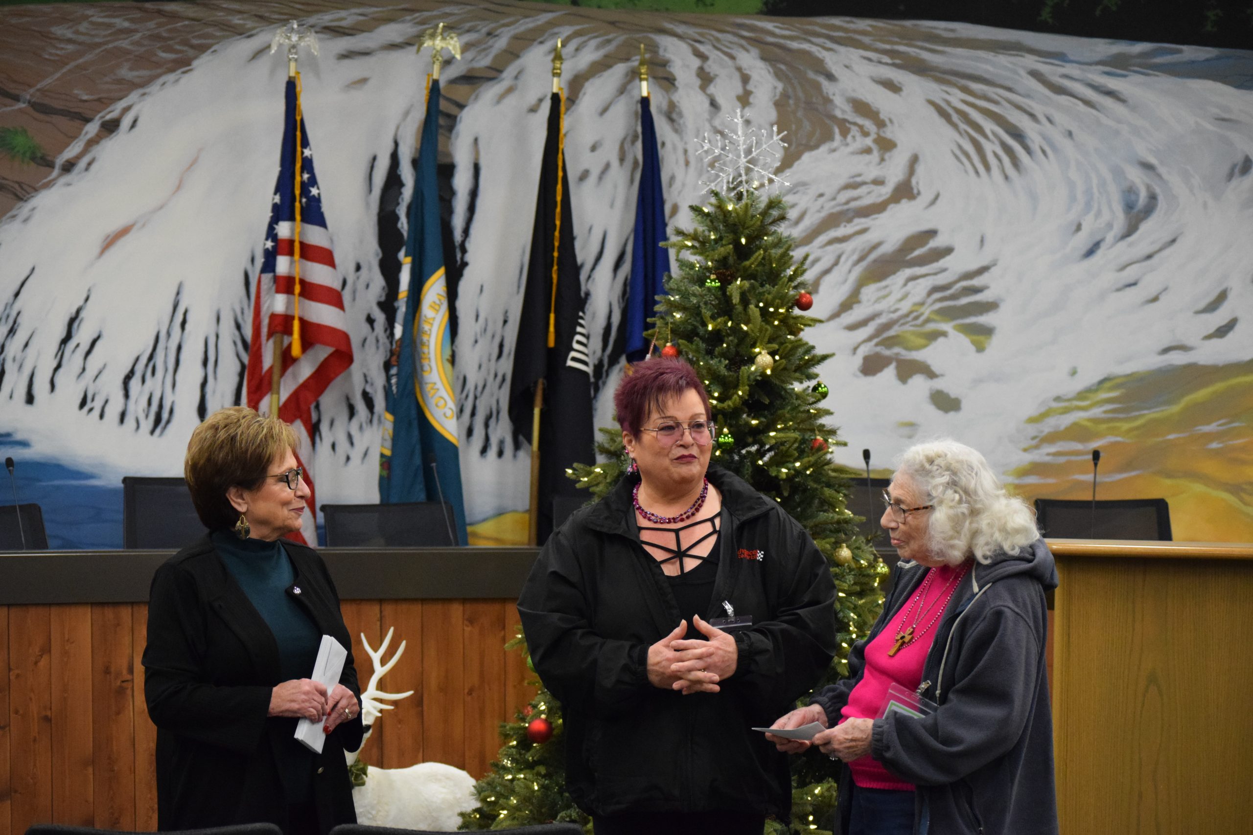 Cow Creek Umpqua Tribe Donates $34,000 to 17 Douglas County Food Banks